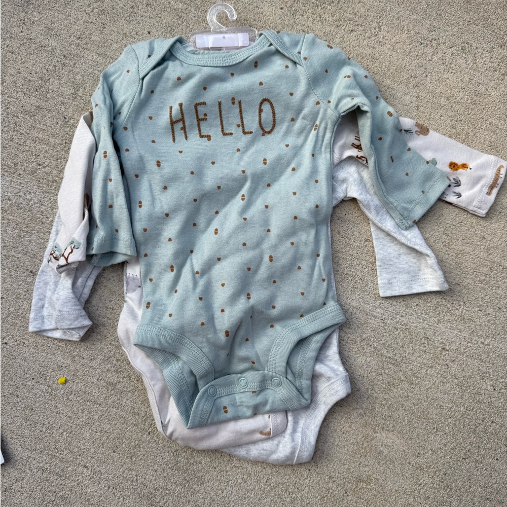 Charming Kids Bodysuit with 'Hello' Print - Light Blue
